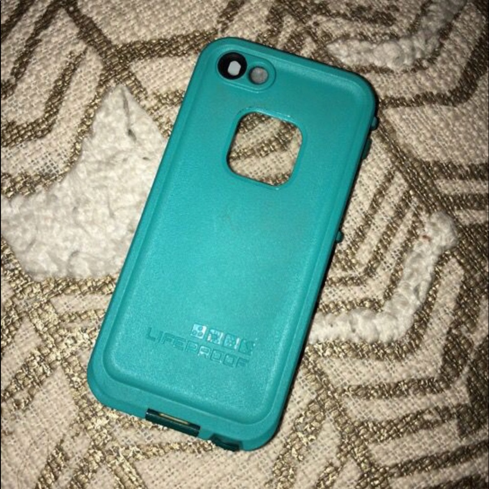 Life proof iPhone SE case